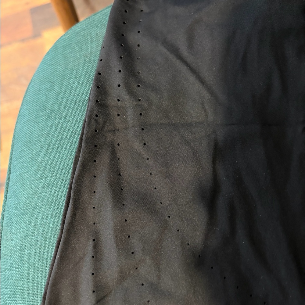 all in motion Black Performance Capri Leggings with Zip Pocket - Picture 5 of 5